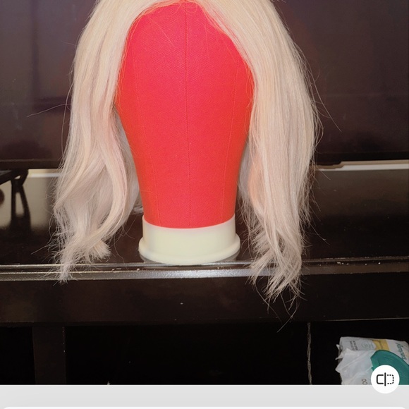 Lilly Hair Offical Kylie Wig - Picture 3 of 8